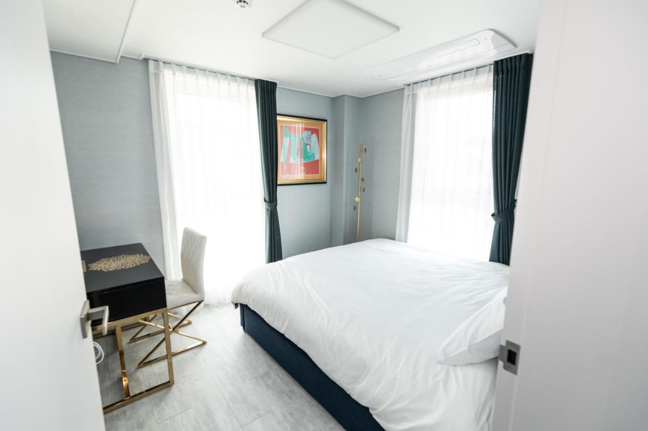 Hotel La Vie Est Belle Incheon Exterior foto